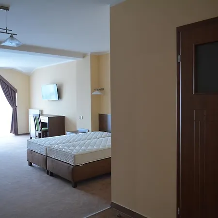 Kro Gosciniec Pan Tadeusz Ii *