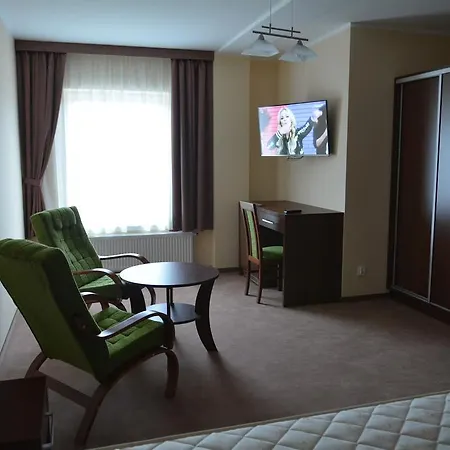 Gosciniec Pan Tadeusz Ii Kro *