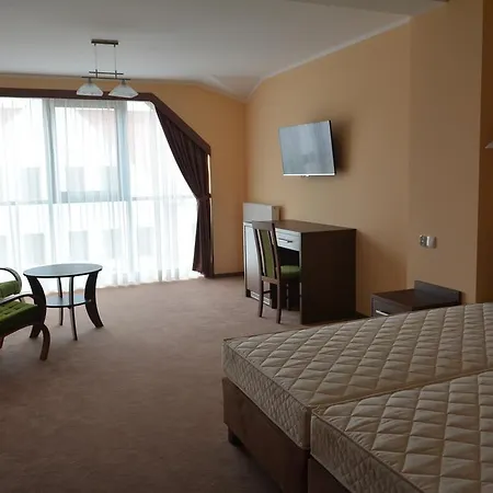 Gosciniec Pan Tadeusz Ii Inn *
