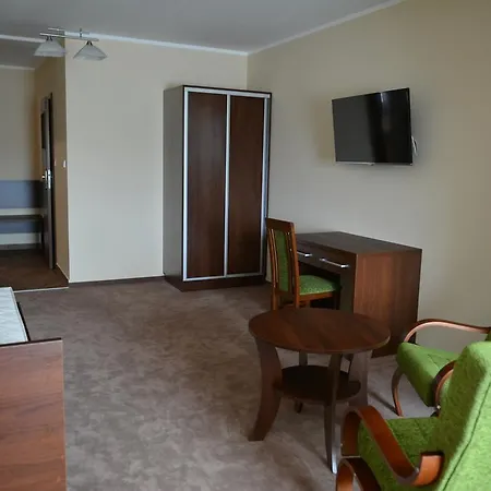 Gosciniec Pan Tadeusz Ii Inn *