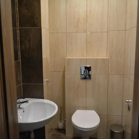 Inn Gosciniec Pan Tadeusz Ii