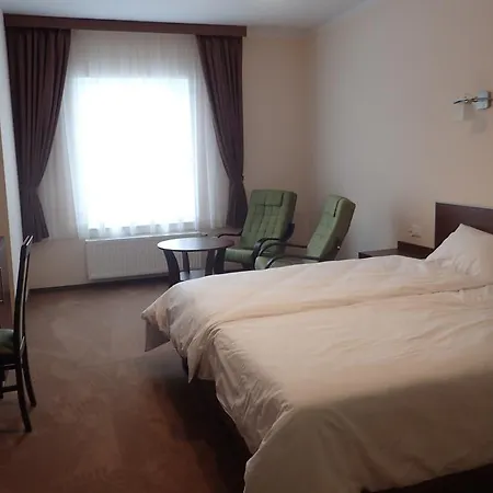 Inn Gosciniec Pan Tadeusz Ii *